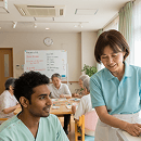介護現場での支援の様子